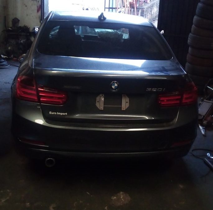 Sucata Bmw 320i 2014
